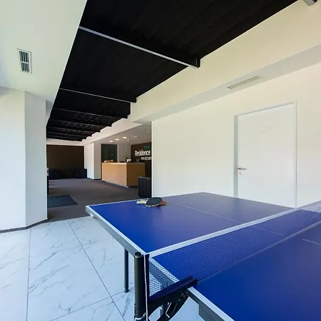 Appartement Sirava ***