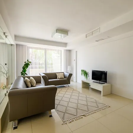 Apartman Sirava ***