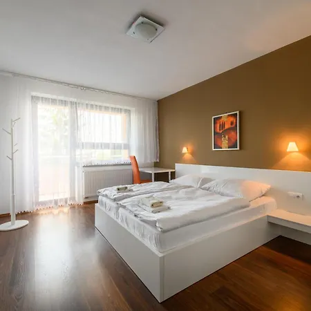 Sirava *** Apartman Ungtavas