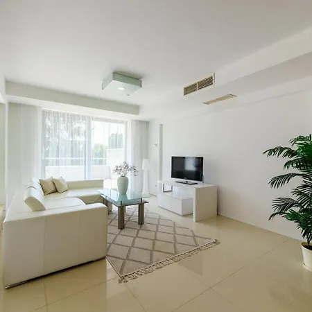 Apartman Sirava ***