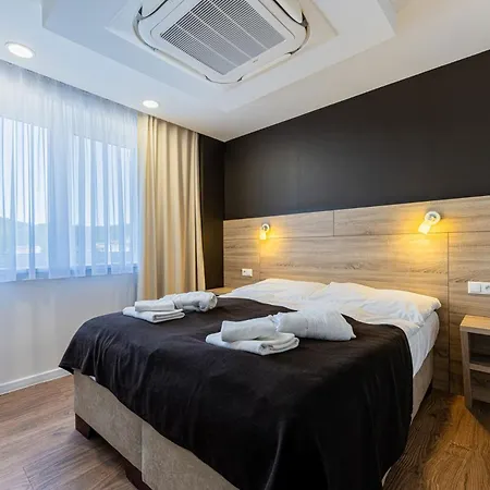 Apartman Sirava *** *