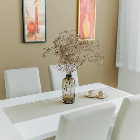 Sirava *** Apartman Ungtavas