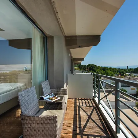 Apartman Sirava *** *