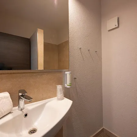 Sirava *** Apartman Ungtavas